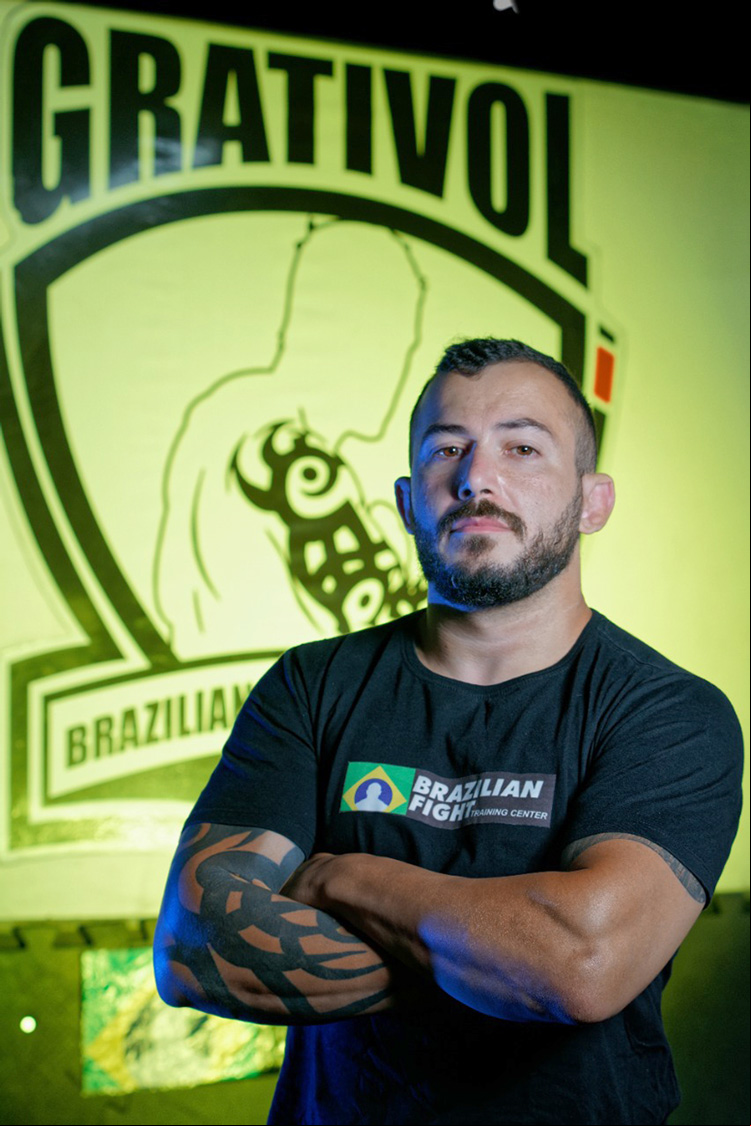 Projetos e atletas se unem por doações de Páscoa na Granja Spinelli